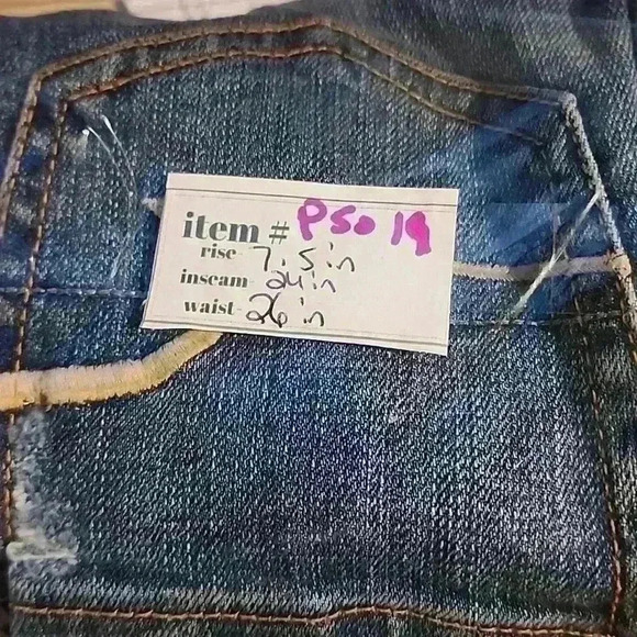 P2019 American eagle vintage flare medium wash size 26 short inseam 24 - Picture 6 of 6